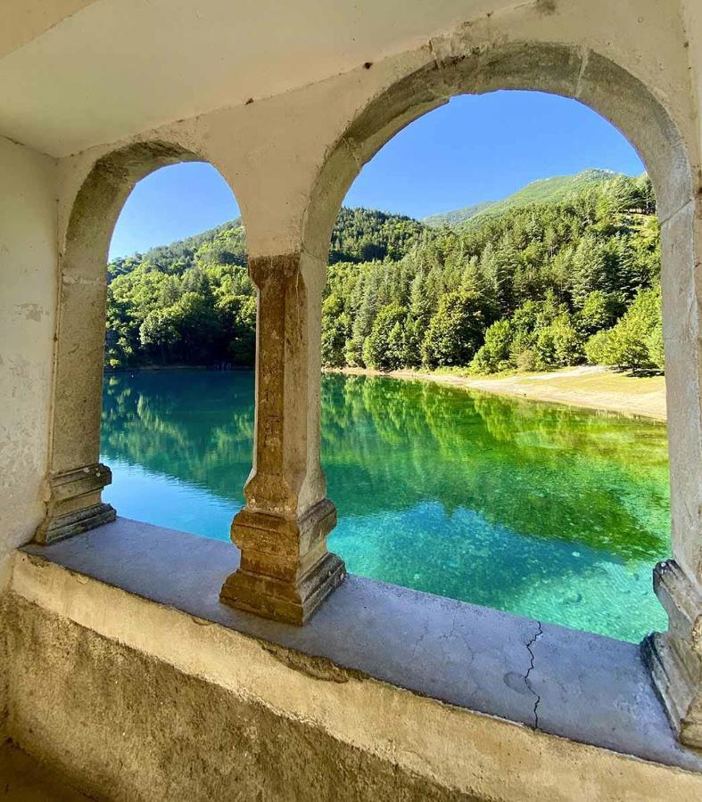 La Casetta Di Anna Villalago Extérieur photo